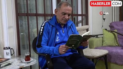 Çocukluk arkadaşının adını yazdığı romanla yaşatıyor