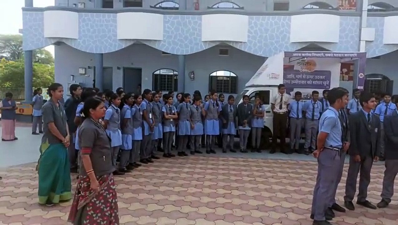 Video: पत्रिका जनादेश यात्रा देखकर गदगद हुए विद्यार्थी, नाट्य प्रस्तुति देकर किया जागरूक