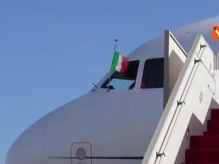 Meloni in Tunisia, ecco le immagini dell'arrivo