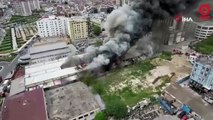 Esenyurt'ta fabrika yangını böyle görüntülendi
