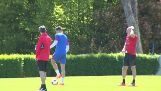 AC Milan train ahead of UEL trip to Roma trailing 1-0 from first leg