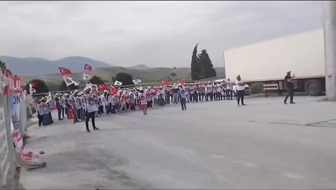 Jandarmadan, grevdeki işçilere sert müdahale