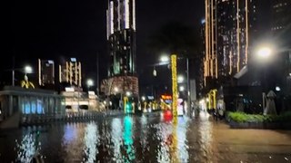 Video show Dubai resident riding electric scooter through flooded street
