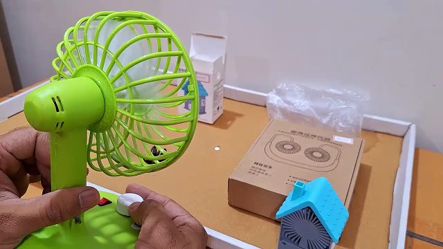 MEGA Unboxing and Review of USB toy fan and wearable neckband fan for camping traveling office room outdoor with adjustable speed