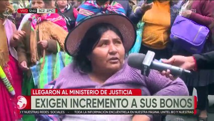 Personas con discapacidad en  su segundo día de protestas; piden incremento de bono