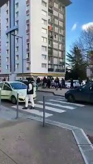 Les Tensions Explosent entre Jeunes, les Détails Chocs Révélés par les Témoins!