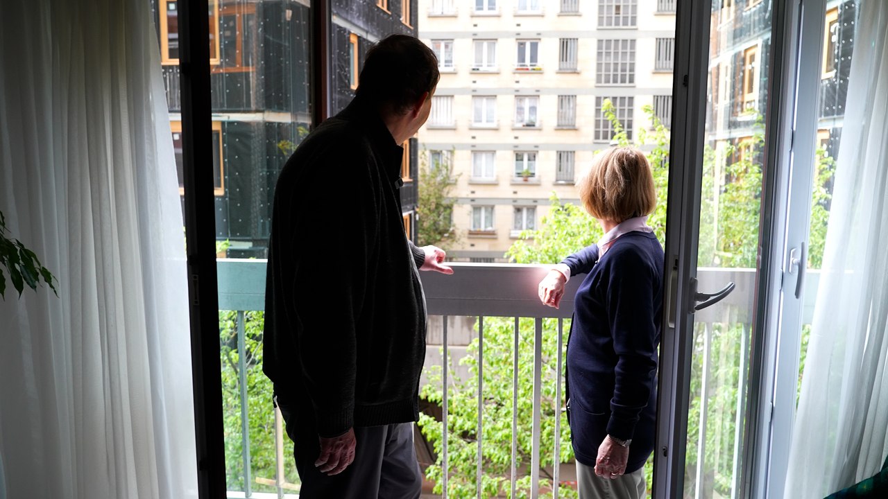 Paris : un immeuble construit à 8m de chez eux, ces habitants n'ont plus de « de lumière ni d'oxygène »