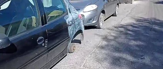 Otra vez "Roba Ruedas" atacaron en pleno centro