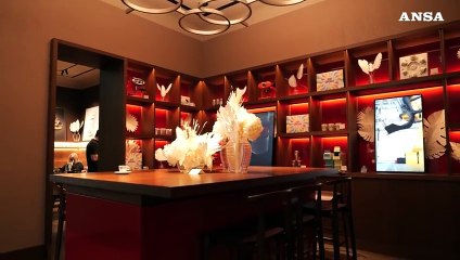 Al Salone del Mobile la nuova consolle Illy di Philippe Starck