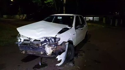 Forte colisão entre Logan e Palio é registrada no Coqueiral