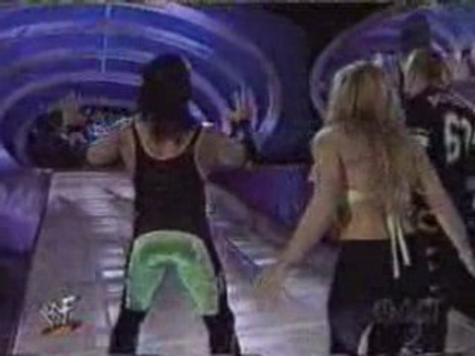 Undertaker vs faux D-Generation X