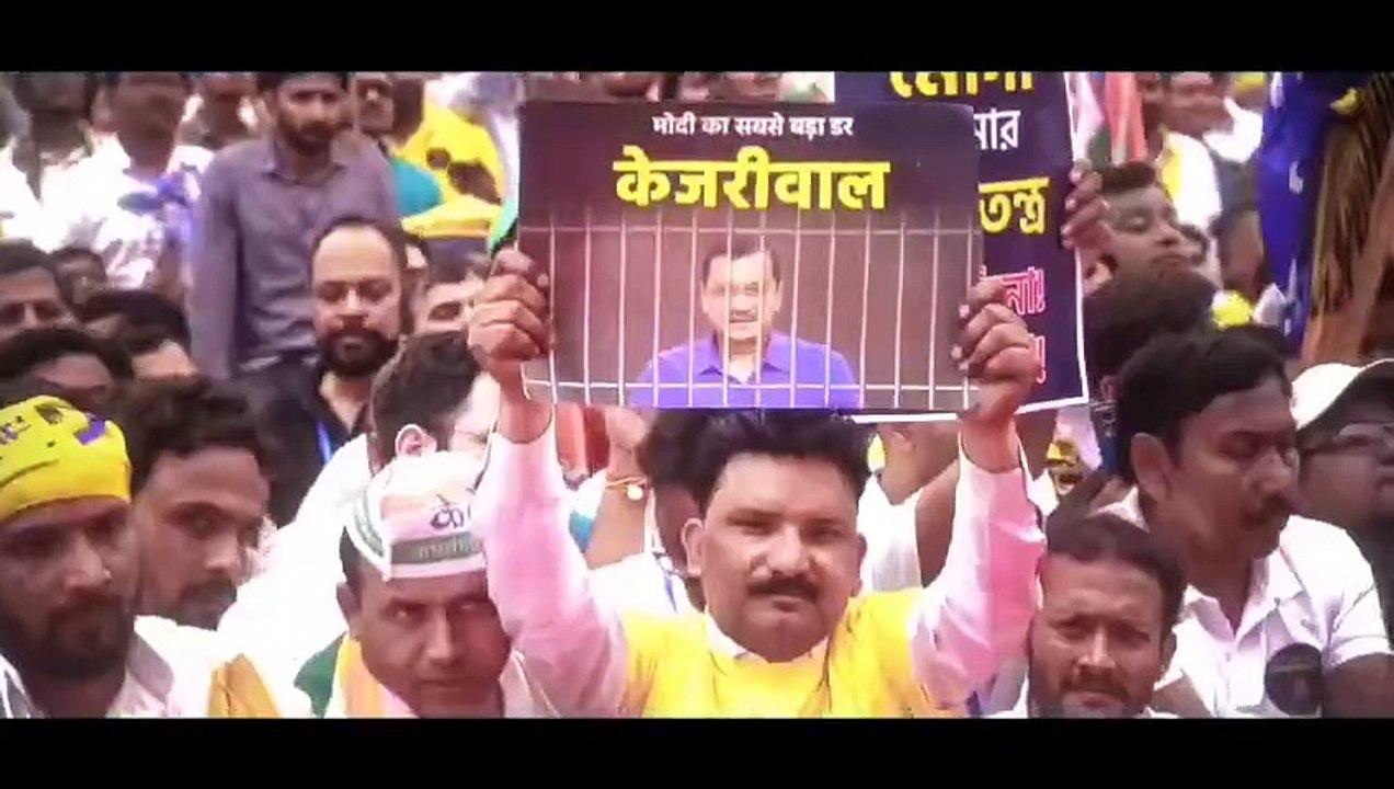 Amazing Song on Politics in the World
