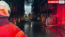 İzmir Çiğli'de kauçuk ve plastik fabrikasında yangın! Ekipler olay yerine sevk edildi