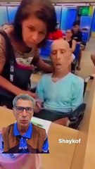 A woman brought a man's corpse to a Brazilian bank