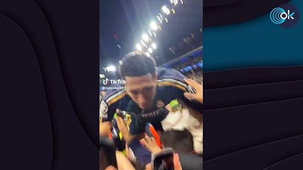 El éxtasis de Bellingham en la brutal celebración con la grada en el Etihad: "¡Así gana el Madrid!"