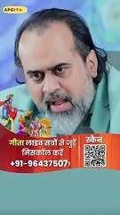 हर आदमी बिकाऊ है? || आचार्य प्रशांत