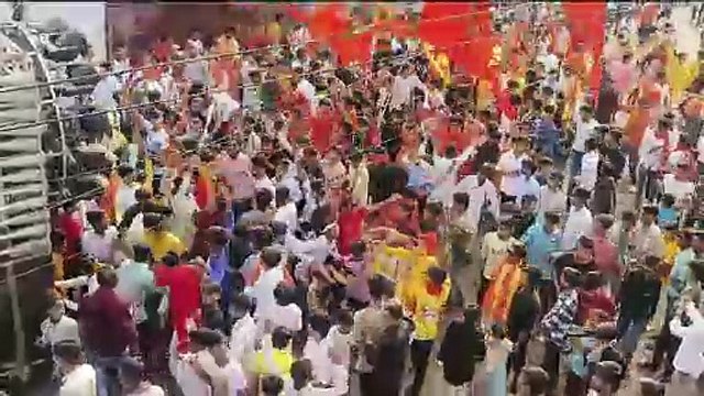 रामनवमी पर निकली भव्य शोभायात्रा, जगह-जगह हुआ स्वागत