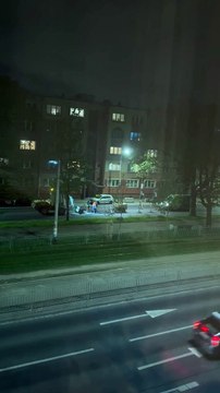 Wieczorne roboty drogowe na al. Hallera we Wrocławiu