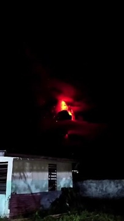 Les images spectaculaires de l'éruption volcanique en Indonésie