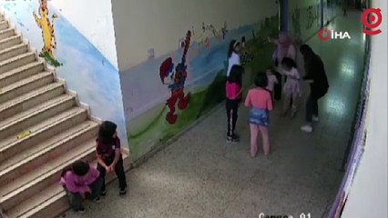 Boğazına şeker kaçan öğrenciyi Heimlich manevrasıyla kurtardı