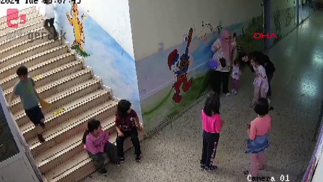 Isparta'da bir öğretmen, boğazına şeker kaçan öğrencisini 'Heimlich' manevrası yaparak kurtardı
