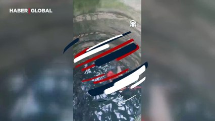 Su kuyusuna düşen danayı itfaiye kurtardı