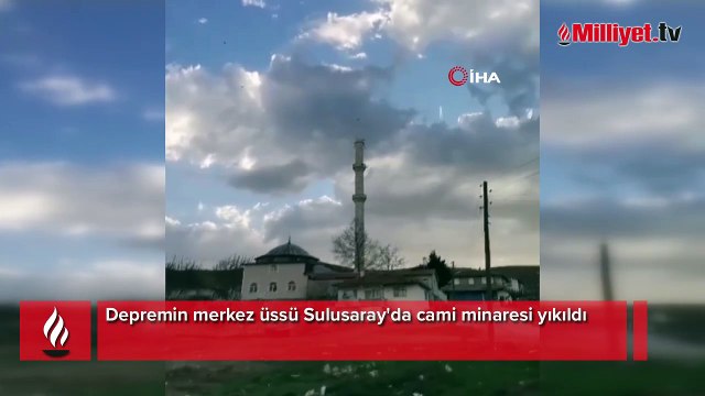 Depremin merkez üssü Sulusaray'da cami minaresi yıkıldı