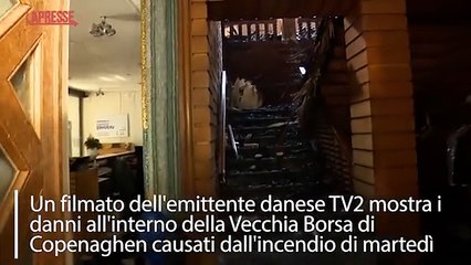 Copenaghen, gli interni della vecchia Borsa dopo l'incendio