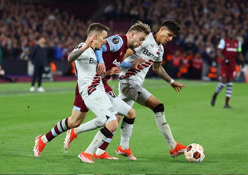 باير ليفركوزن يواصل مسيرته الرائعة ويتأهل إلى نصف النهائي