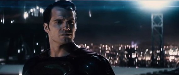 下载视频: 6 escenas inéditas de Batman vs Superman