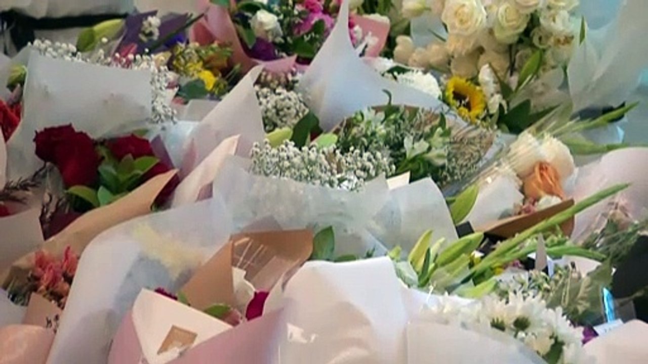 Shoppers asked not to talk to Bondi Junction Westfield workers about stabbing attacks as centre re-opens