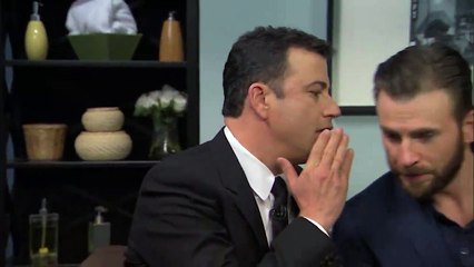 Jimmy Kimmel juega con los Avengers al teléfono descompuesto