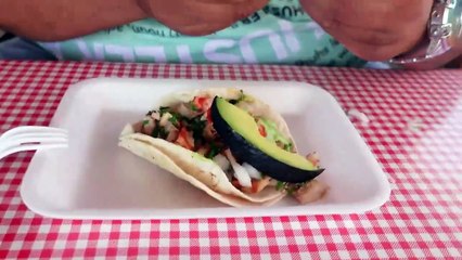 "Una Mordida Tacos Tijuana": The Pig House Carnitas