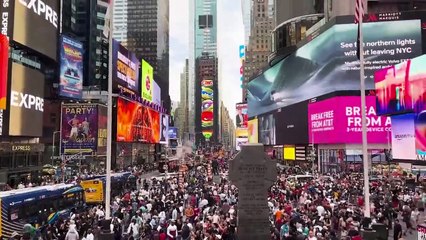 Gobernadora de Baja California  promueve al estado en Times Square
