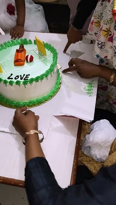Cake cutting ✂️