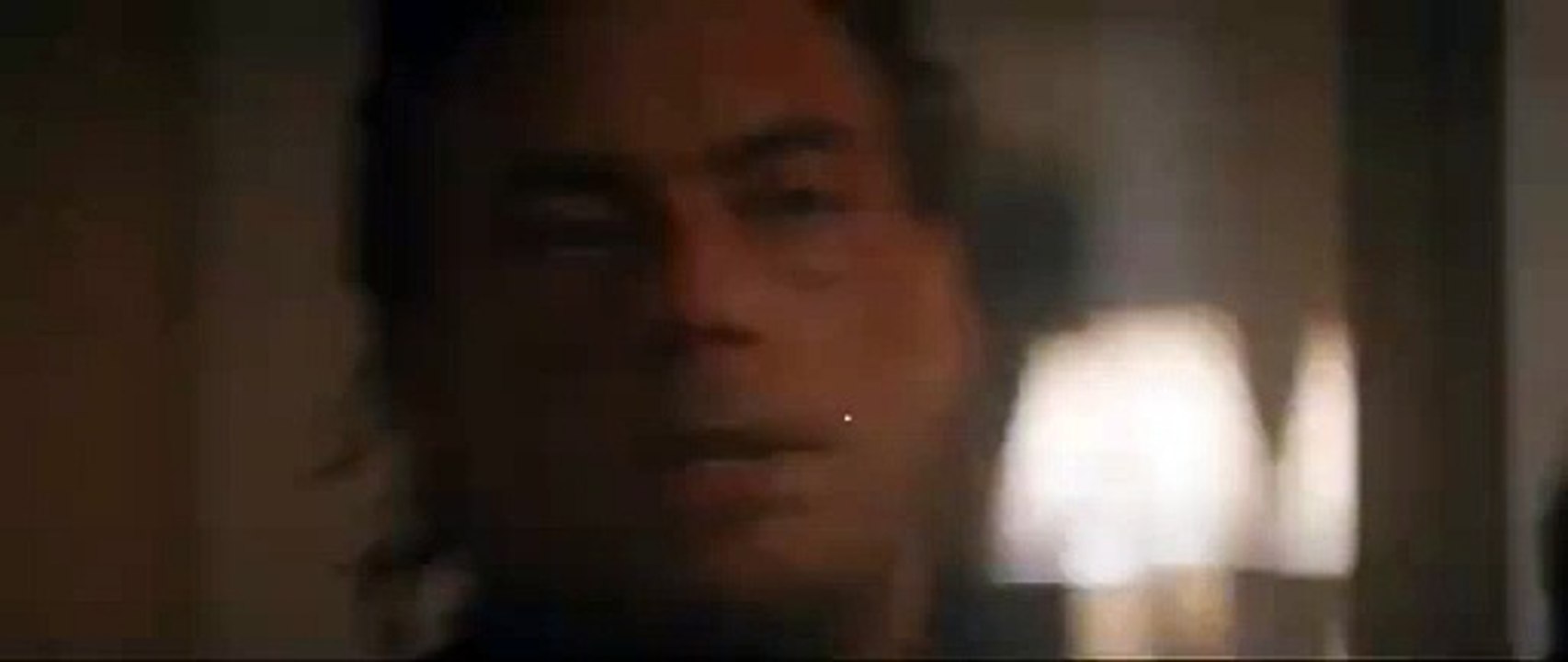 Timecop-Clip (La misma materia no puede ocupar el mismo espacio en el tiempo)