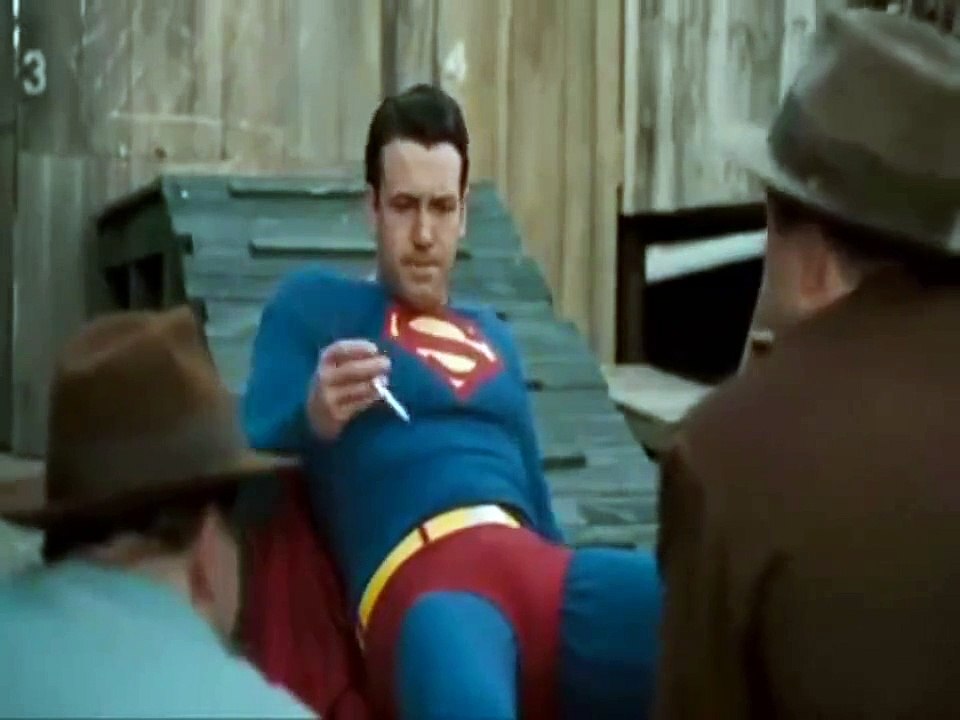 Ben Affleck como George Reeves
