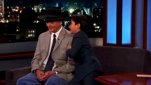 Bill Murray y Neel Sethi cantan The Bare Necessities - Jimmy Kimmel Live