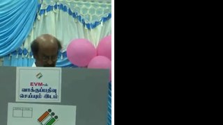 Rajini Kanth Casted his Vote | Tamil Naidu Elections | Oneindia Telugu