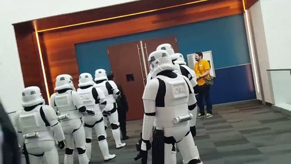 Wozniak y su entrada triunfal estilo Star Wars