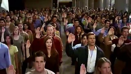 Starship Troopers - Tráiler 🚀 | Acción y Ciencia Ficción en un Futuro Fascista