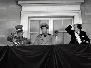 Los tres chiflados - You Natzy Spy (Clip)