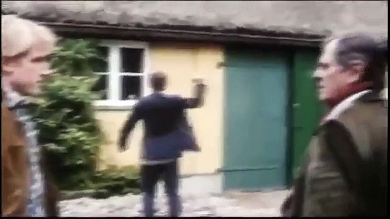 Los Idiotas - Tráiler
