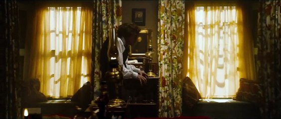 The Man Who Invented Christmas - Tráiler Oficial #1