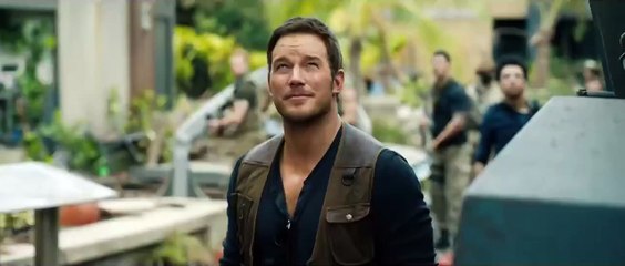 Jurassic World: El Reino Caído - Tráiler Super Bowl