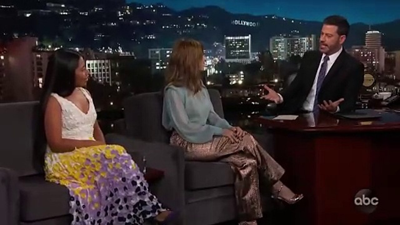 Yalitza Aparicio y Marina de Tavira en Jimmy Kimmel Live!