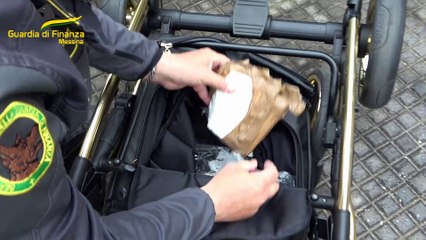Messina, sequestrati mezzo chilo di cocaina e 200 munizioni