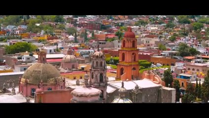 Half Brothers | Tráiler oficial