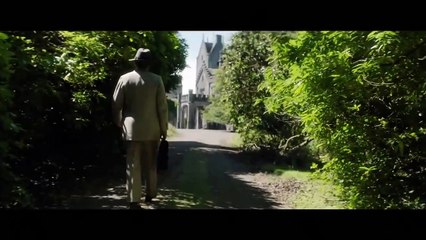 Six Minutes to Midnight | Tráiler oficial subtitulado