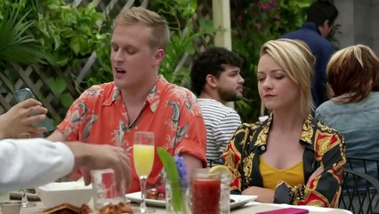 Search party temporada 1 | Tráiler oficial